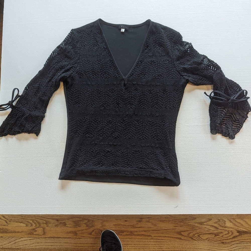 Lapis Size Large Black Lacy Top